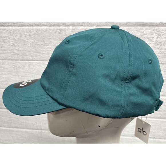 Alo Yoga Off-Duty Soft Cap Green Adjustable Hat Peaked Sun Hat Baseball Cap NWT - Picture 3 of 8